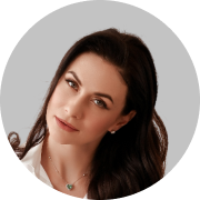 Анна Ребрик 